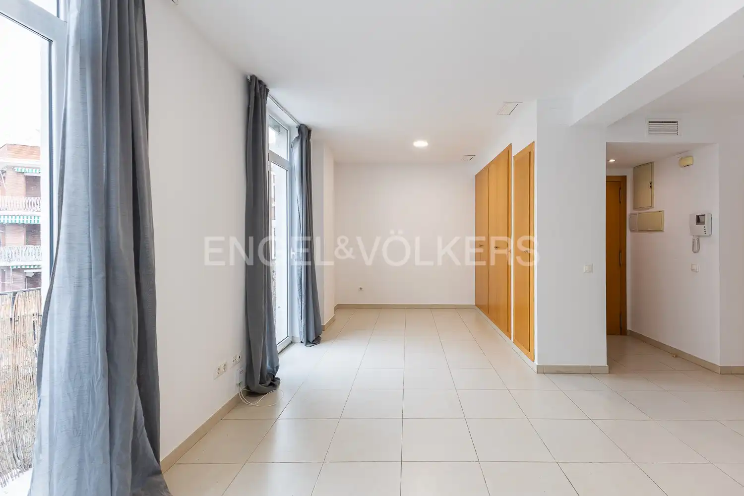 Wohnung mit Terrasse zur Miete in Quatre Carreres, imagen 2