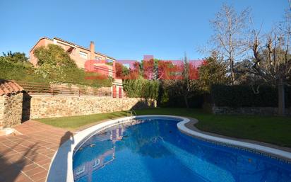 Garten von Einfamilien-Reihenhaus miete in Sant Cugat del Vallès mit Klimaanlage, Terrasse und Balkon