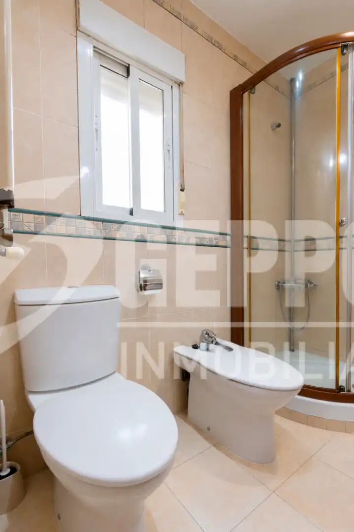 Baño de Piso en venta en Azuqueca de Henares con Calefacción