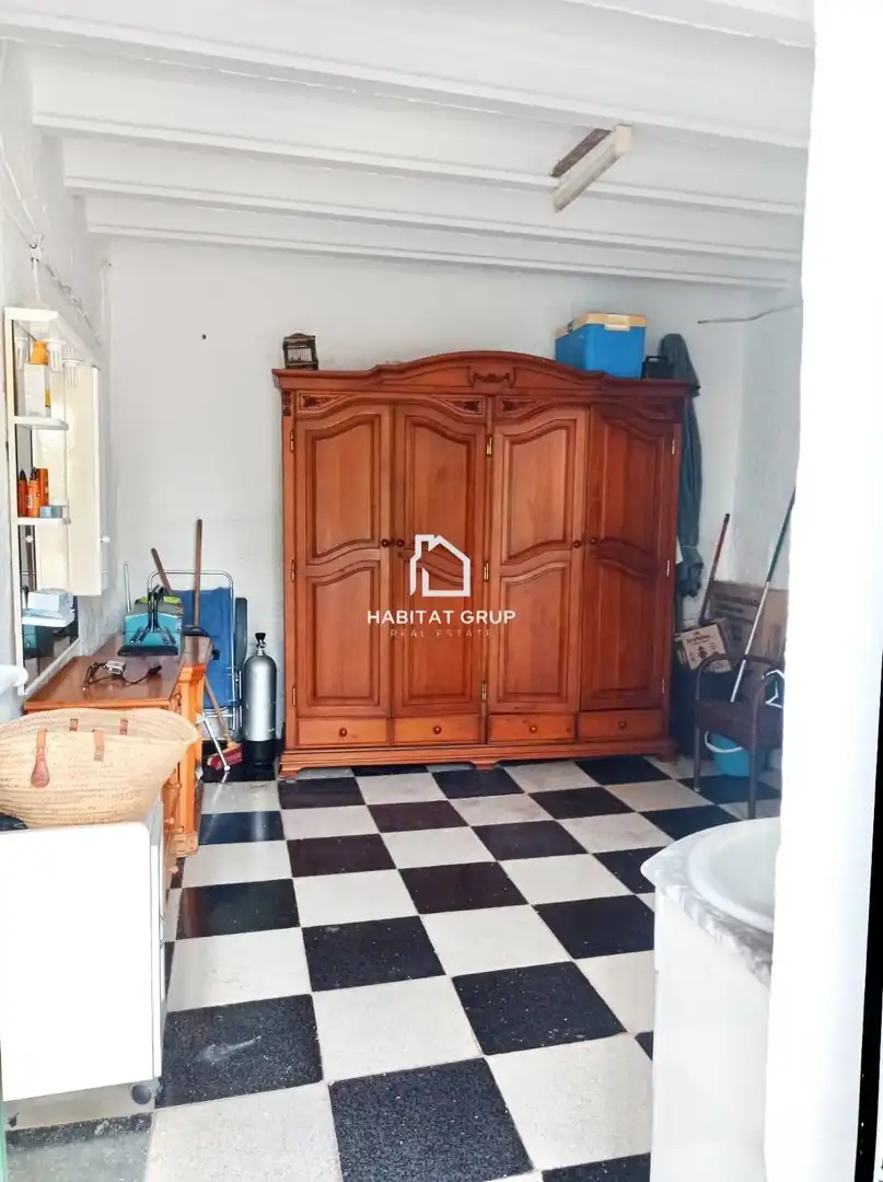 Dormitori de Casa o xalet en venda en Ciutadella de Menorca amb Jardí privat, Terrassa i Piscina