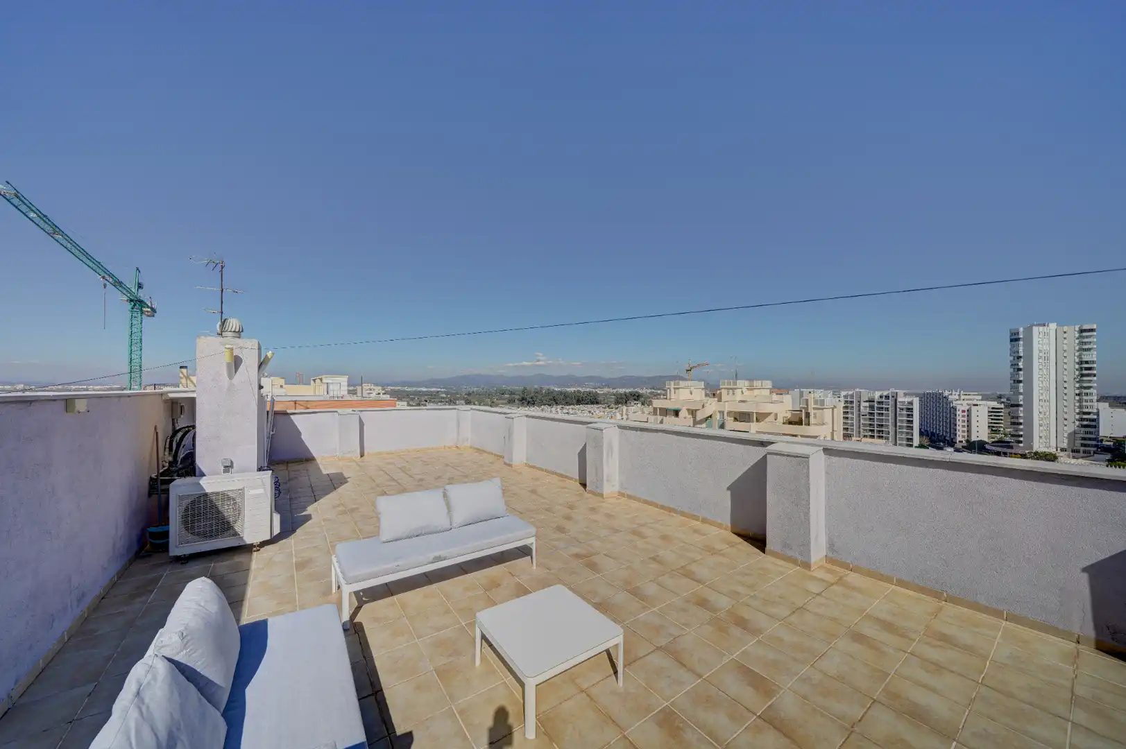 Terrasse von Dachboden zum Verkauf in La Pobla de Farnals mit Klimaanlage, Heizung und Terrasse