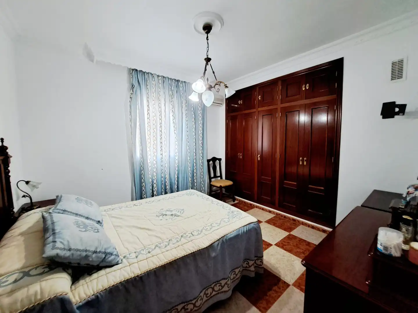 Einfamilien-Reihenhaus zum Verkauf in Calle 21400, Ayamonte ciudad