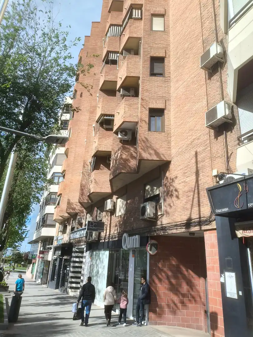 Pis amb ascensor en venda a Paseo de la Estación 58