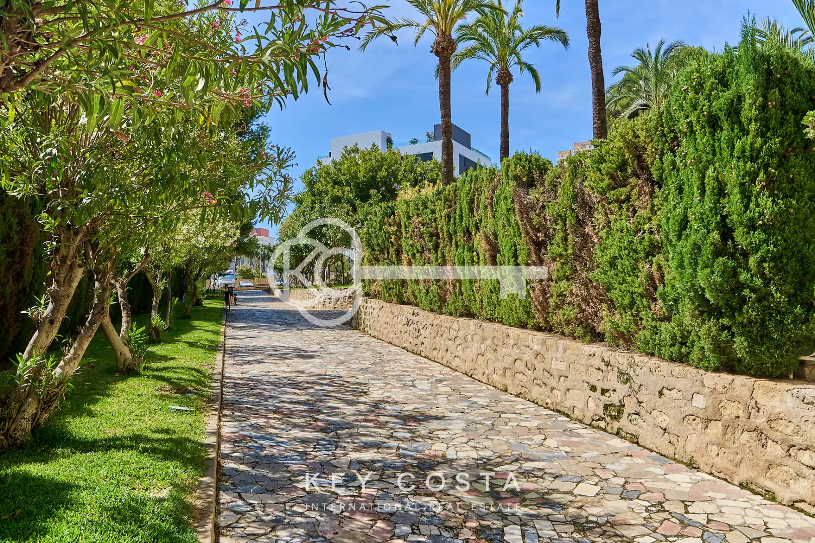 Exterior view of Flat for sale in Alicante / Alacant  with Air Conditioner, Terrace and Furnished