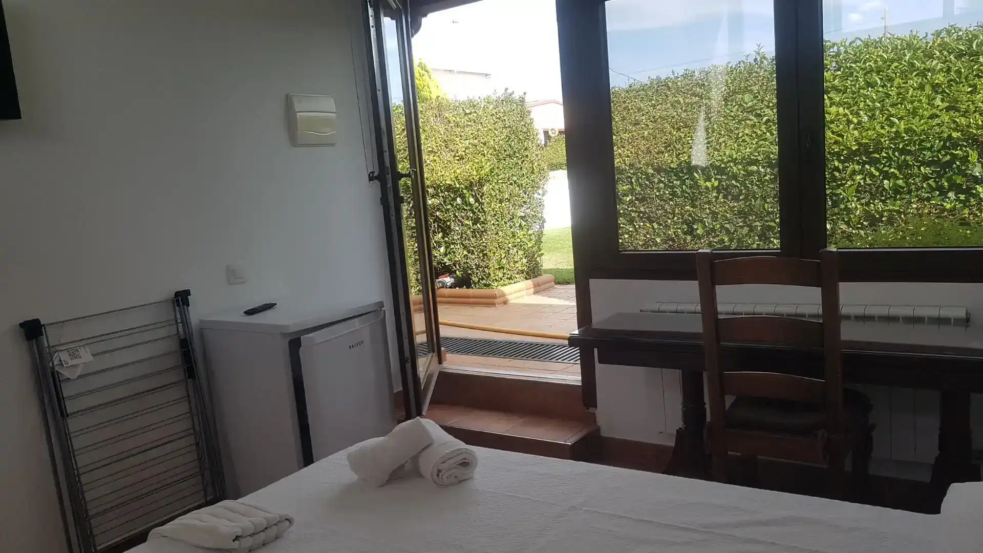 Garden of Study for rent in Villamayor  with Swimming Pool