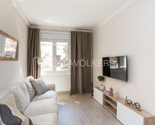 Living room of Apartment for sale in  Barcelona Capital  with Air Conditioner and Heating