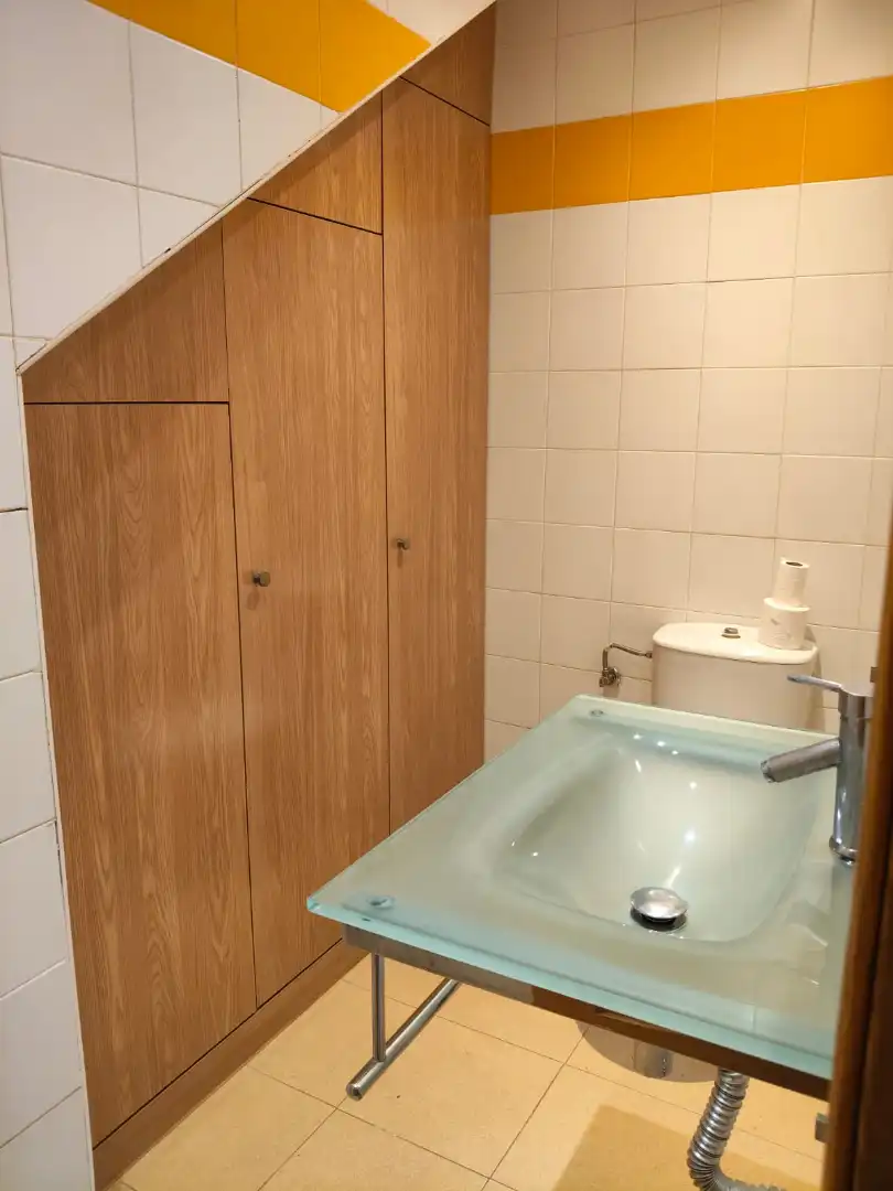 Bany de Casa adosada en venda en Yebes amb Calefacció, Jardí privat i Traster