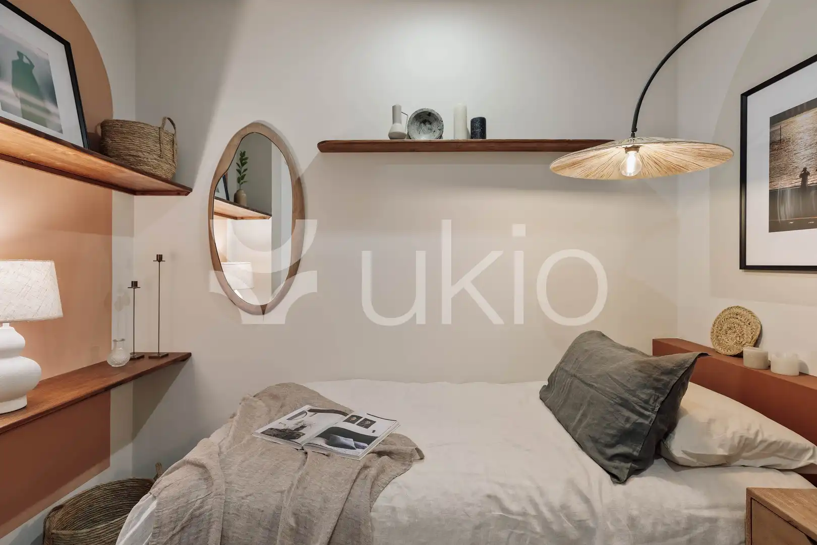 Bedroom of Apartments for rent in Barcelona  with Air Conditioner, Heating and Furnished