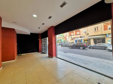 Local comercial en venda a Carrer d'Aiora