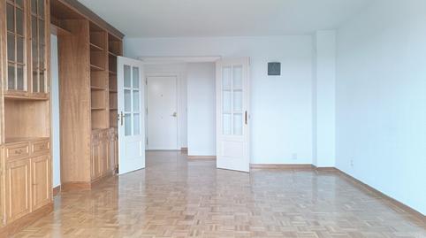 Photo 2 of Flat to rent in Ramon Gomez de la Serna, Peñagrande,  Madrid Capital