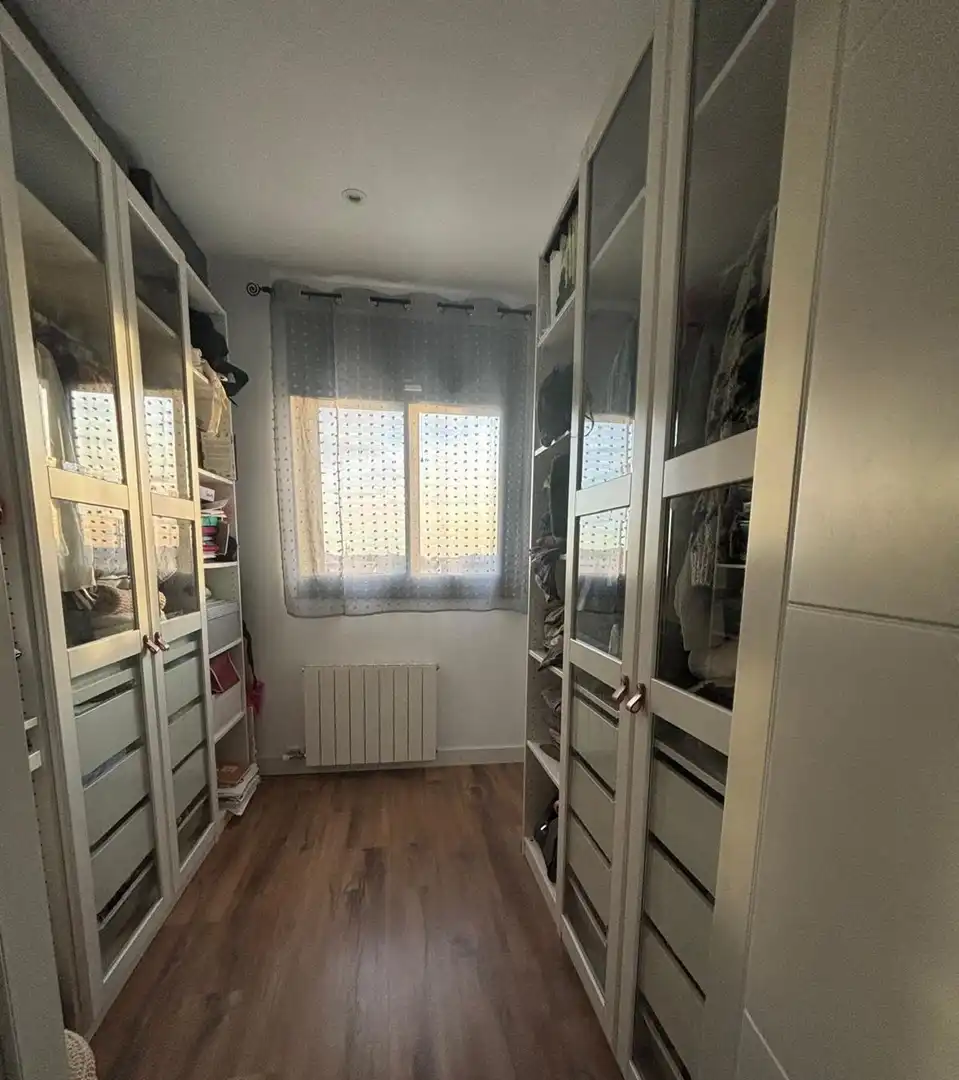 Habitación de Casa adosada en venta en Castellet i la Gornal con Aire acondicionado, Calefacción y Piscina