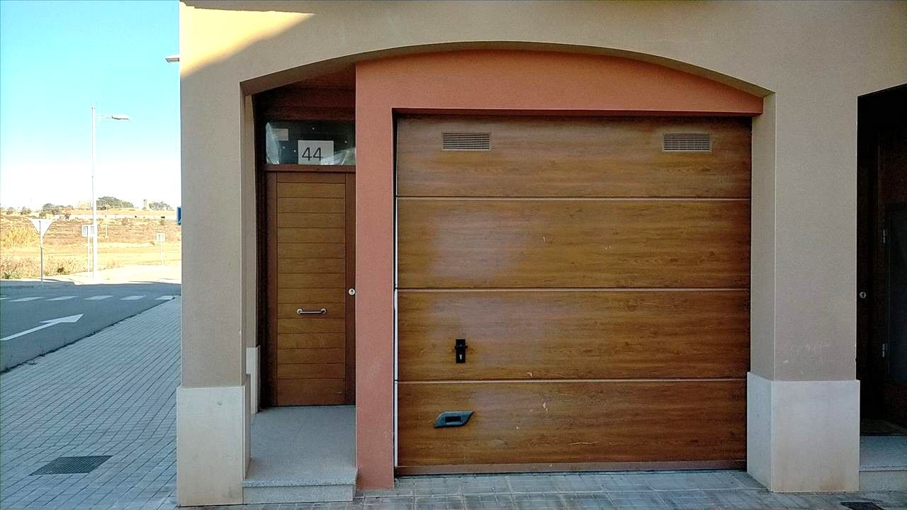 House or chalet for sale in Binéfar  with Balcony