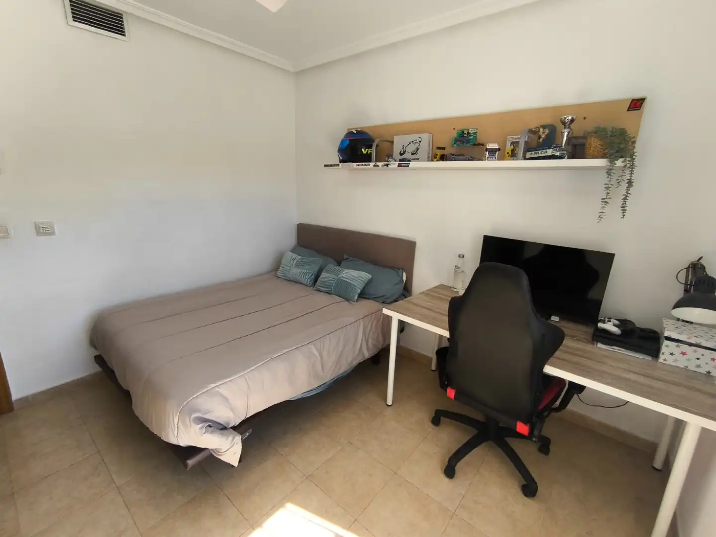 Dormitori de Casa o xalet en venda en La Unión amb Aire condicionat, Calefacció i Jardí privat