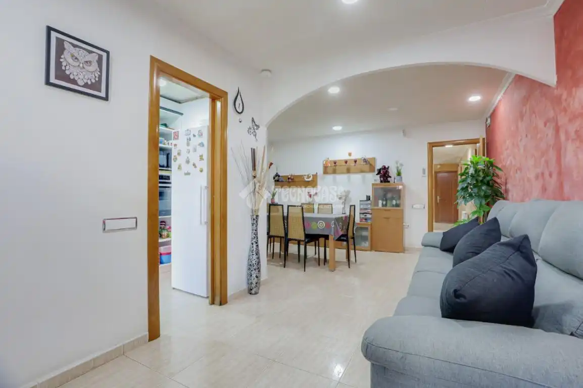 Casa adosada en venda en Terrassa amb Aire condicionat, Calefacció i Terrassa