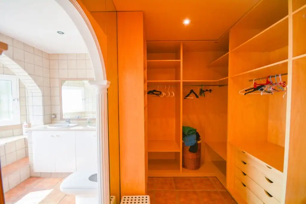 Houses for sale in Benalmádena  with Air Conditioner, Private garden and Terrace