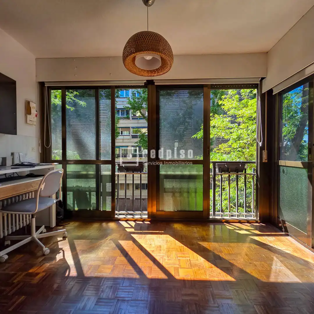 Terraza de Piso en venta en Madrid con Aire acondicionado, Calefacción y Jardín privado