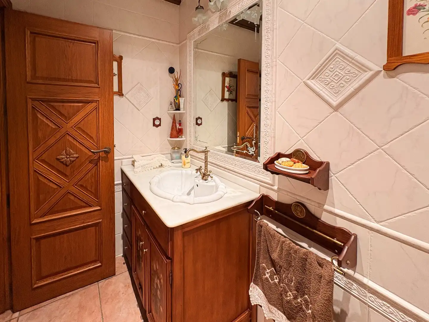 Baño de Finca rústica en venta en Elche / Elx con Aire acondicionado, Terraza y Trastero