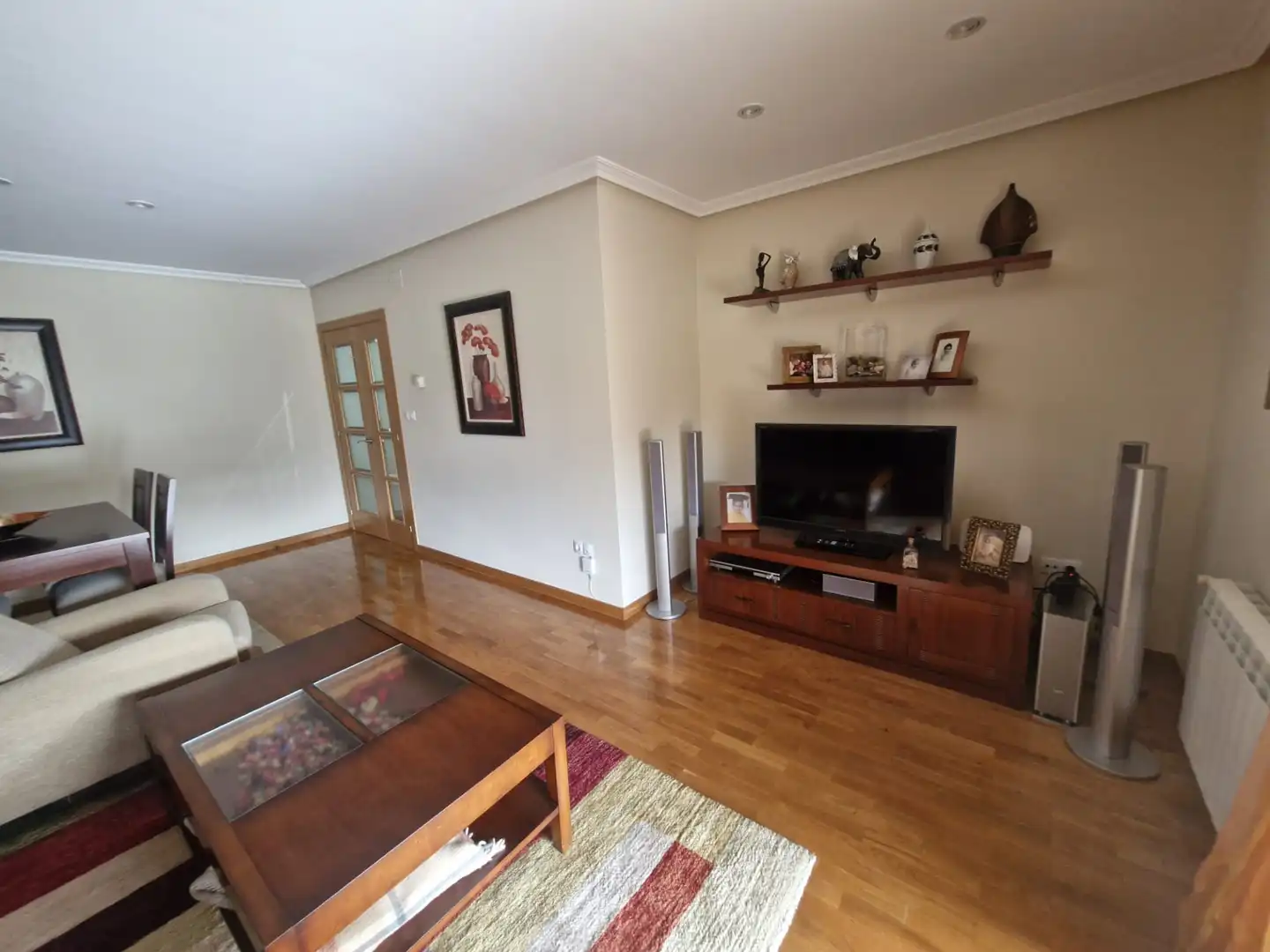Sala de estar de Casa o chalet en venta en Coles con Calefacción, Jardín privado y Parquet