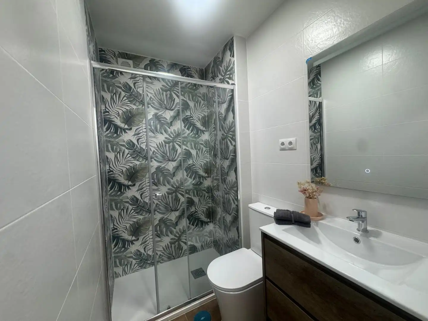 Bathroom of Flat for sale in Madrid  with Heating and Terrace