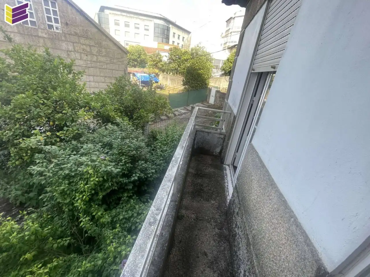 Terrassa de Casa o xalet en venda en Vigo  amb Calefacció, Jardí privat i Terrassa