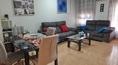 Foto 3 de Apartamento en venta en Calle Isaac Peral, Fuensalida, Toledo