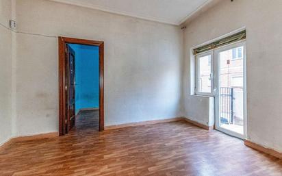 Bedroom of Flat for sale in Valladolid Capital  with Terrace