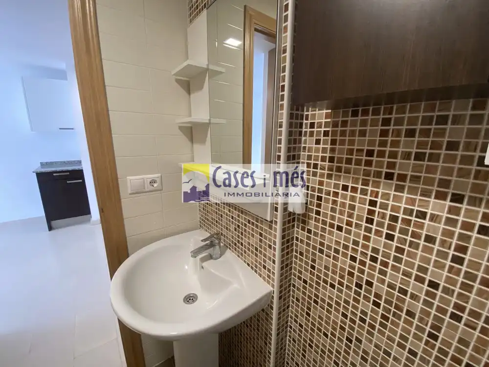 Bathroom of Flat for rent in Rafelbuñol / Rafelbunyol, Valencia