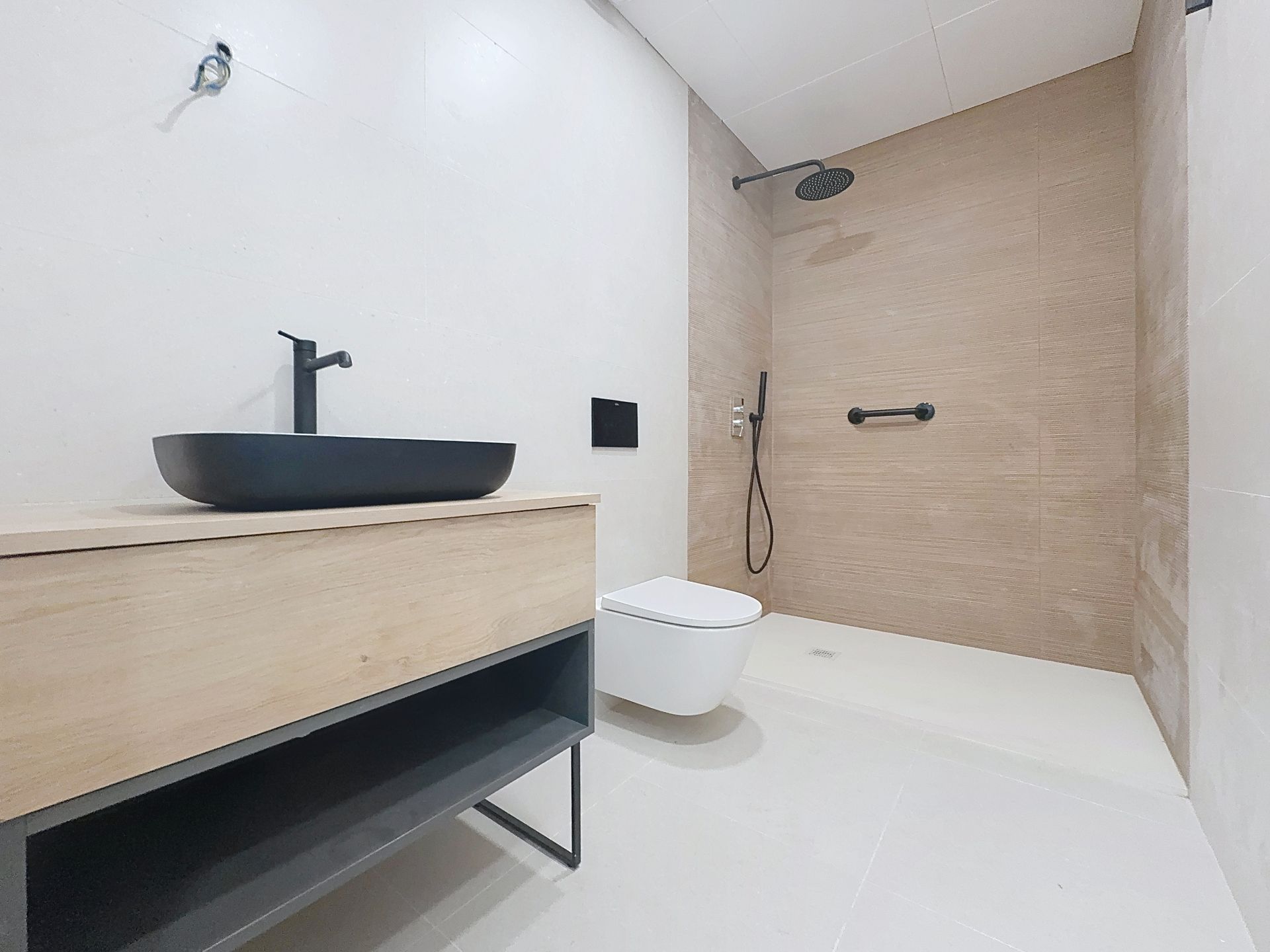 Bathroom of Flat for sale in Málaga Capital  with Air Conditioner