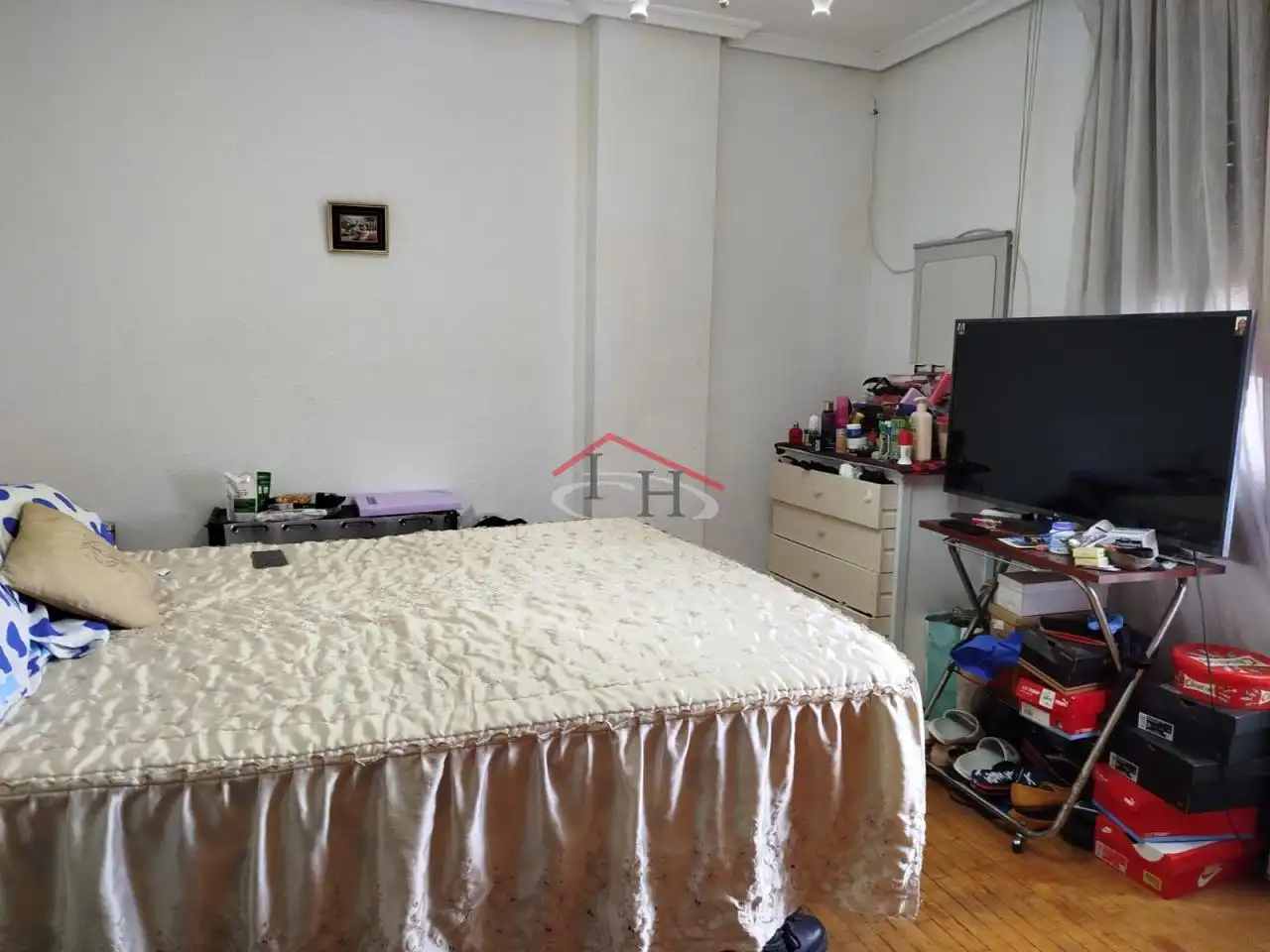 Habitación de Piso en venta en León Capital  con Calefacción y Parquet