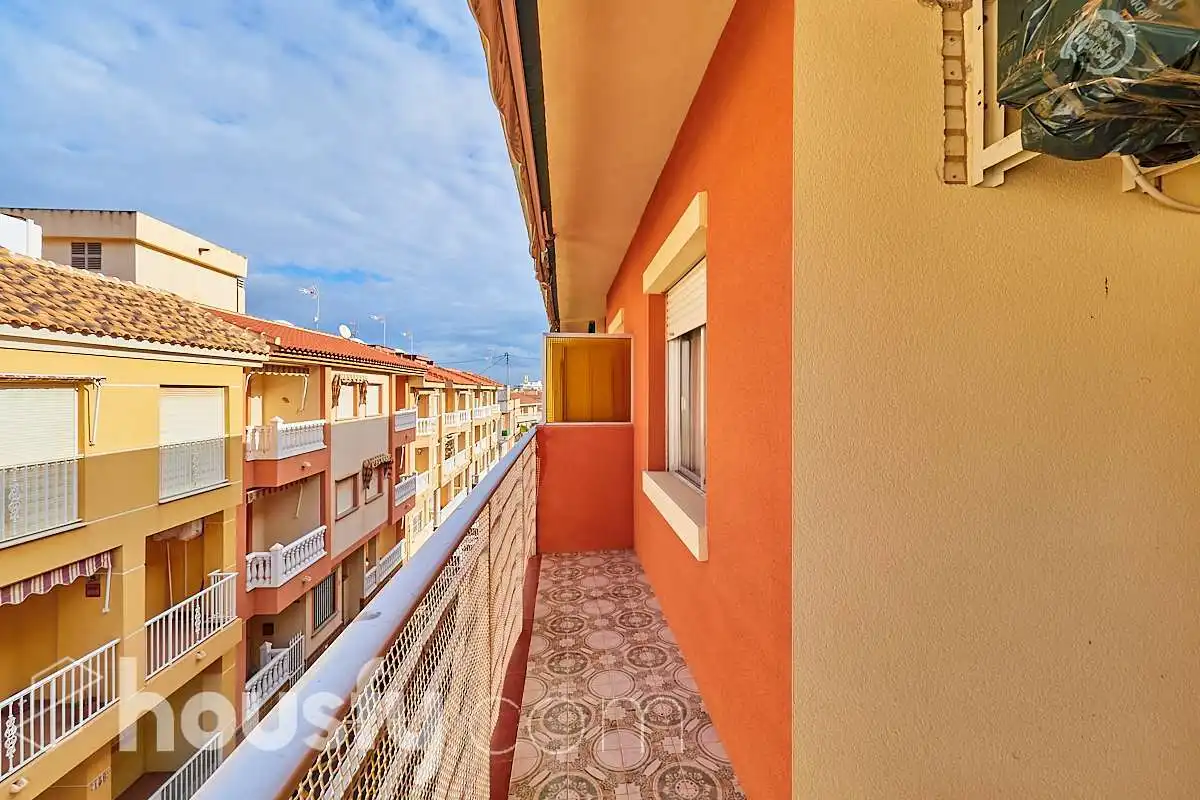 Terraza de Piso en venta en San Pedro del Pinatar con Aire acondicionado, Terraza y Amueblado