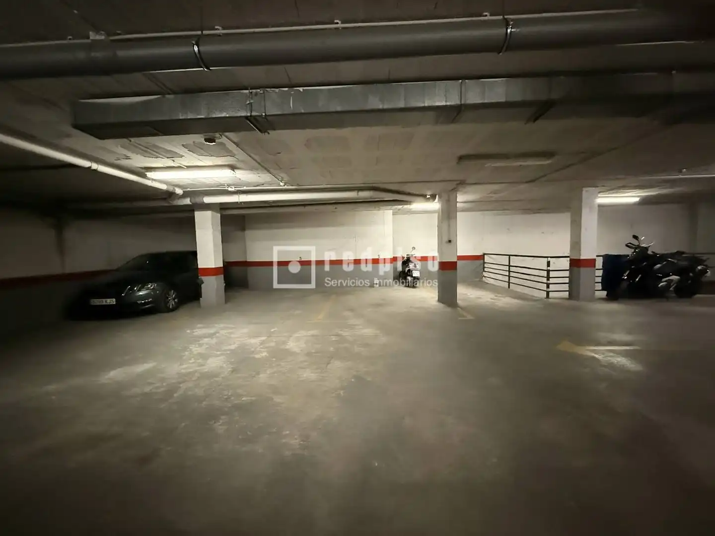 Parking de Piso en venta en Cártama con Terraza y Amueblado
