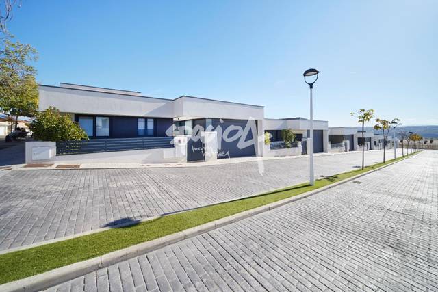 Casa-chalet en Venta en  LEGUA-DEHESA en Buenavista - Valparaíso - La Legua