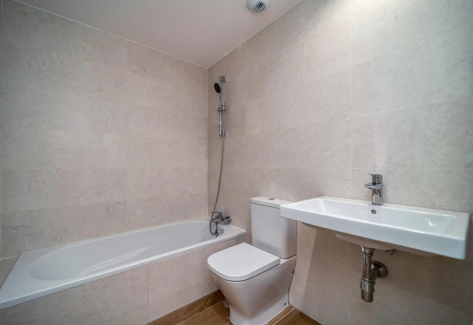 Flat with pool to rent in Cobeña, imagen 22