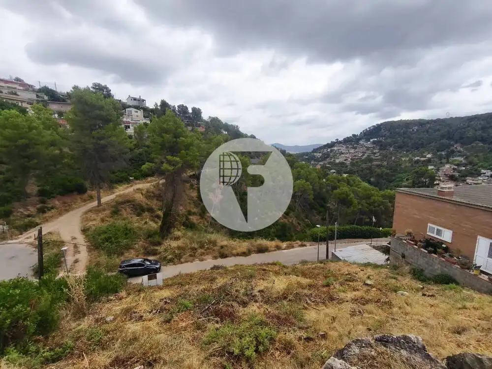 Wohnbaugrundstück zum Verkauf in Corbera de Llobregat