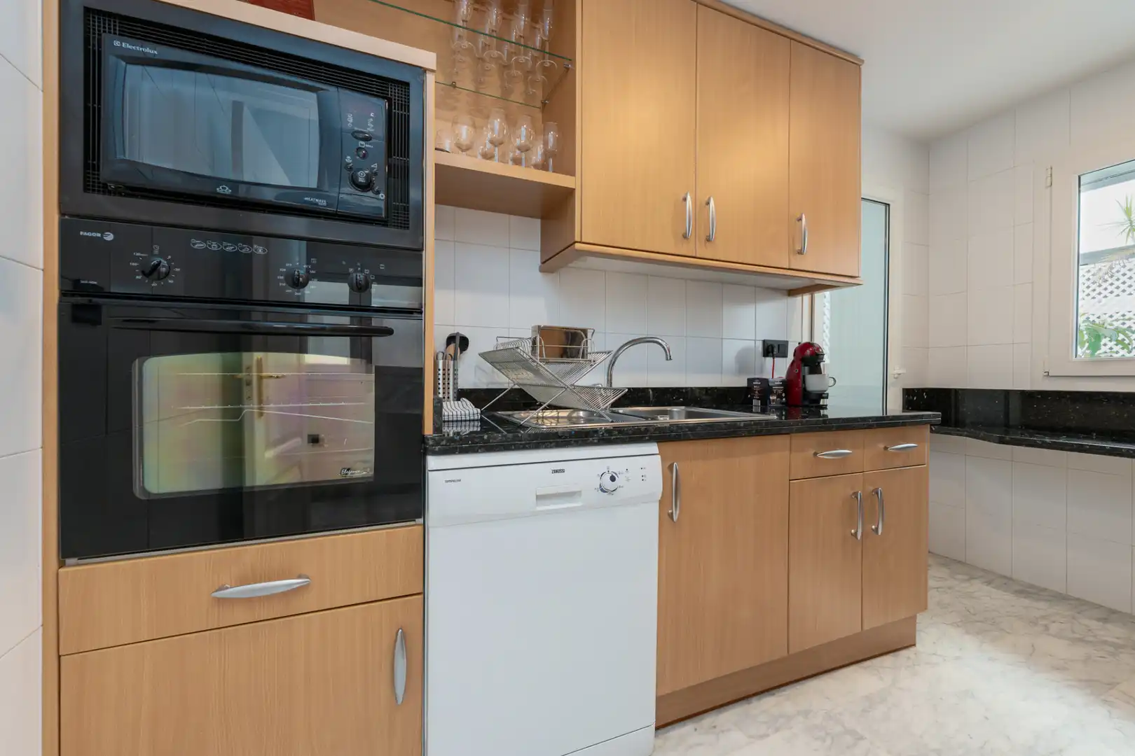 Apartament amb piscina en venda a Nueva Andalucía, imagen 39