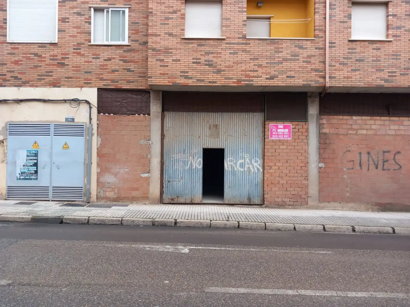 Business premises for sale in PINTOR JUAN GRIS