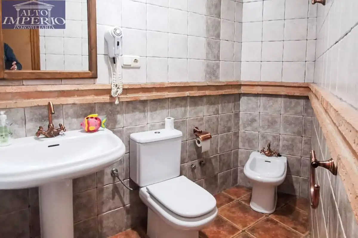 Local comercial en venda a Pinos Genil, imagen 39