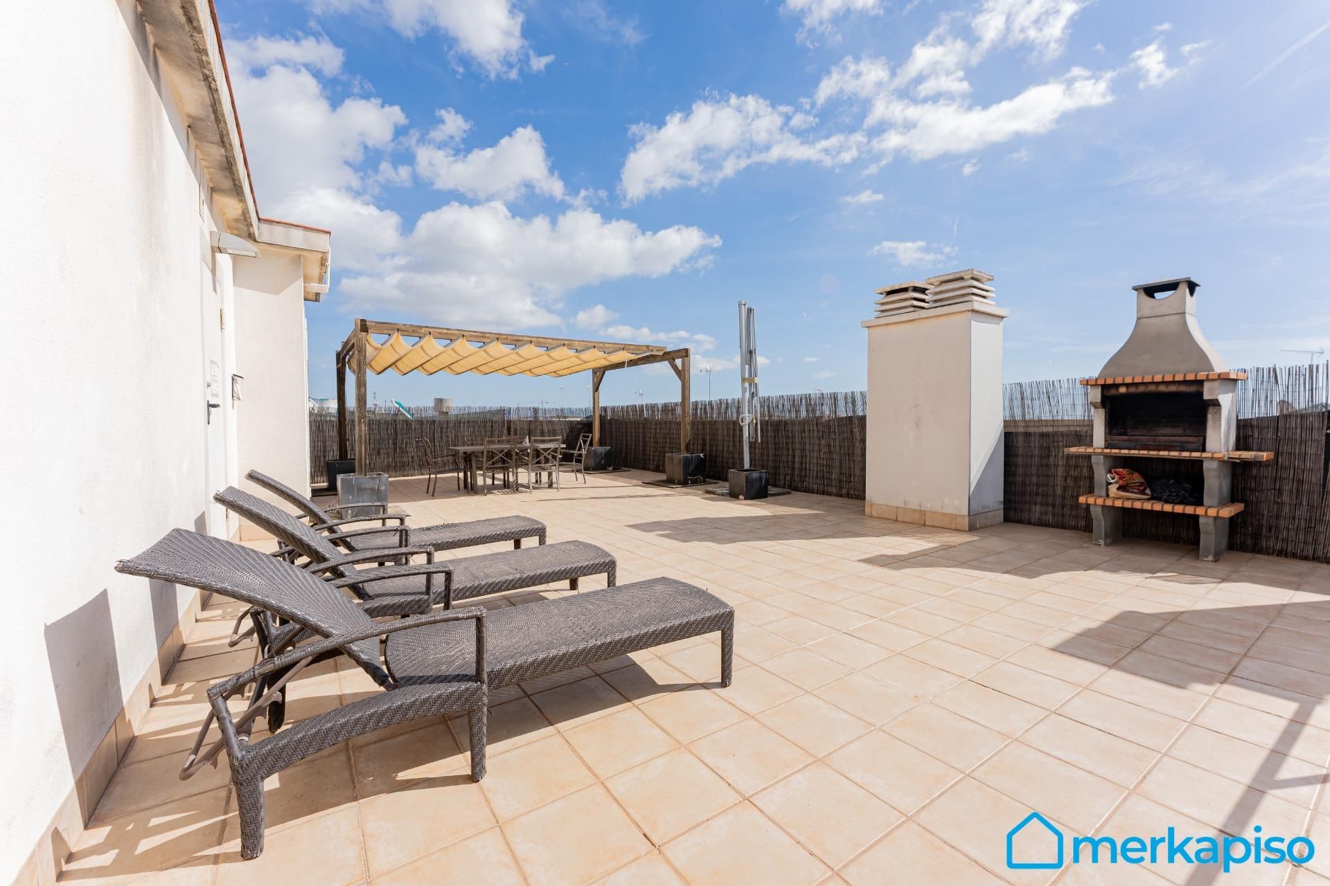 Terraza de Piso en venta en Viladecans con Aire acondicionado, Calefacción y Parquet