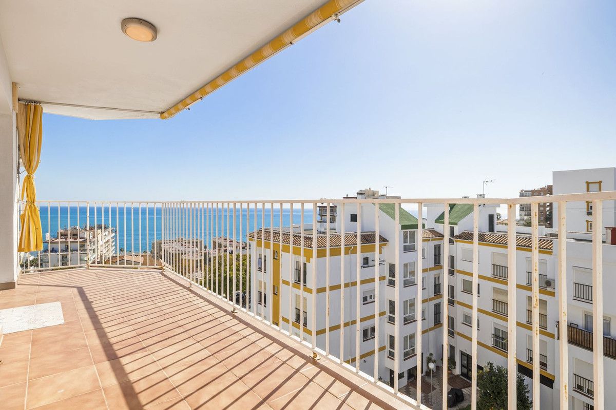 Bedroom of Attic for sale in Torremolinos  with Community pool