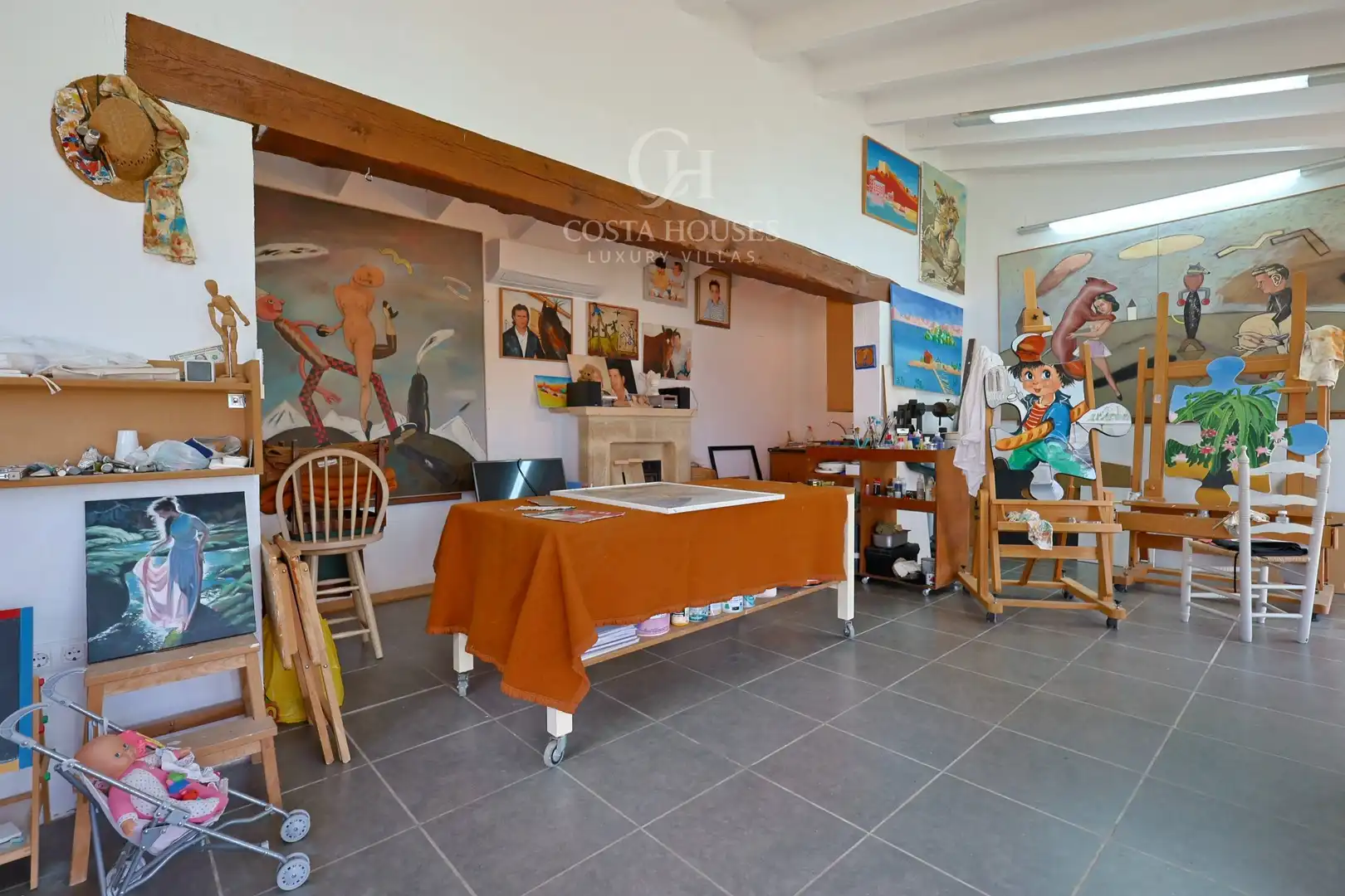 Houses for sale in Jávea / Xàbia  with Air Conditioner, Private garden and Terrace