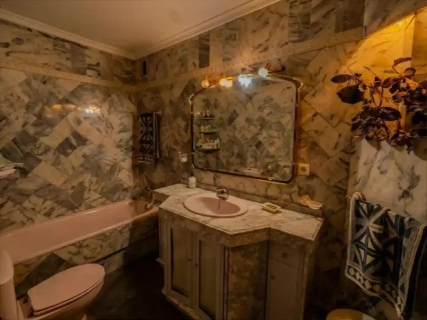 Baño de Piso en venta en Córdoba con Aire acondicionado, Jardín privado y Trastero