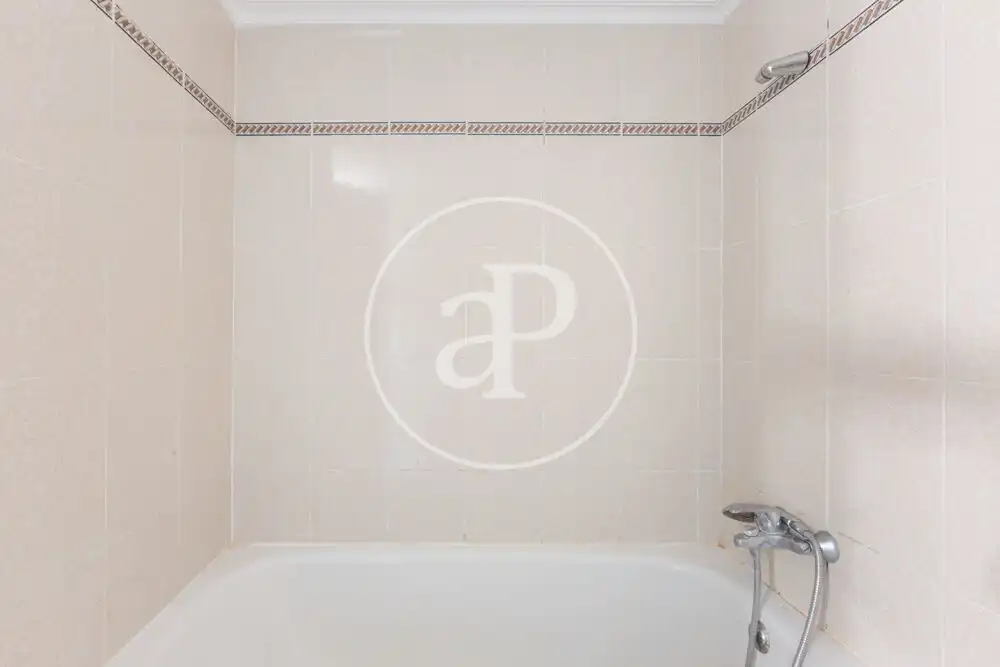 Bathroom of Flat for sale in Alboraya  with Heating, Terrace and Balcony