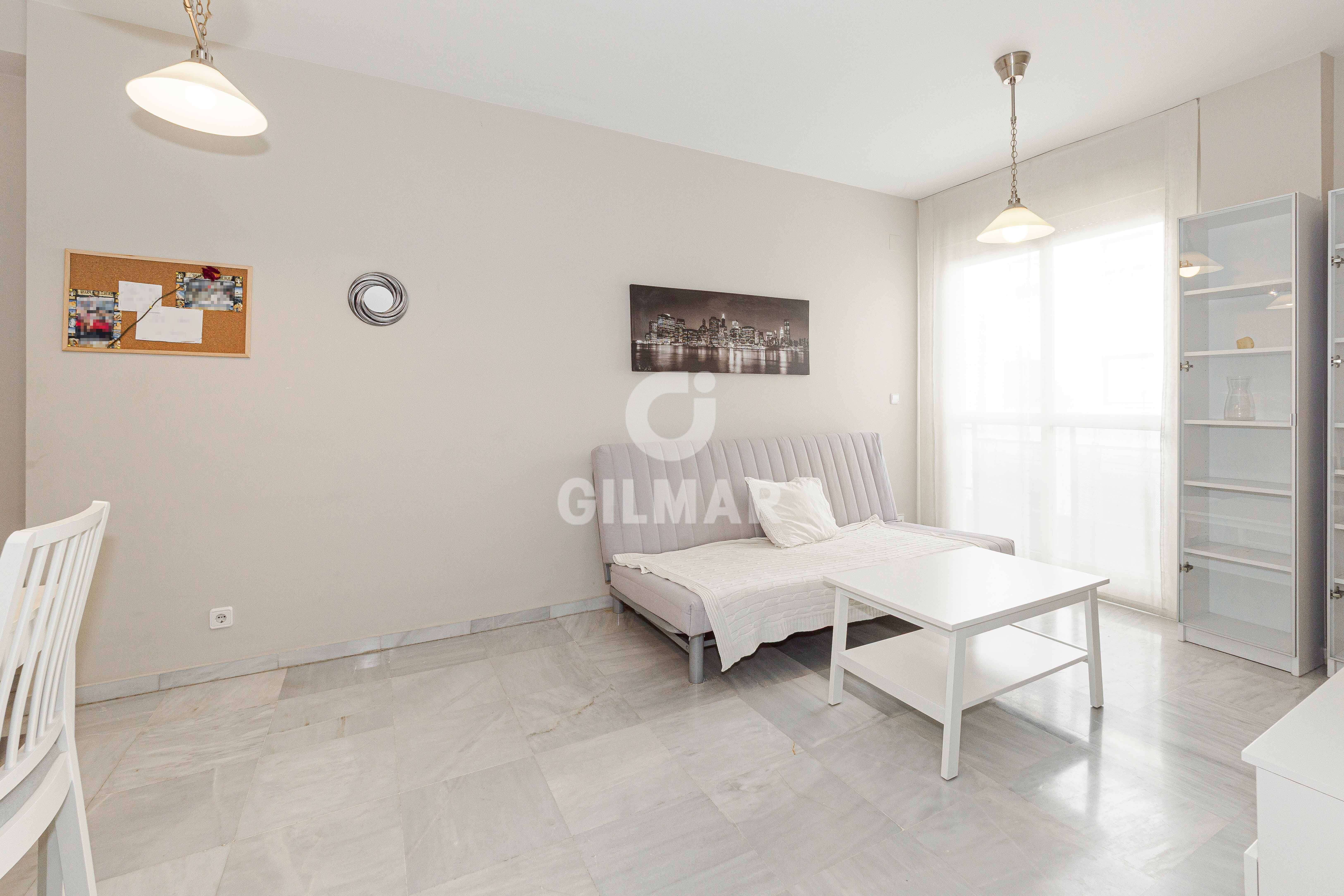 Habitación de Piso en venta en  Sevilla Capital con Calefacción y Trastero