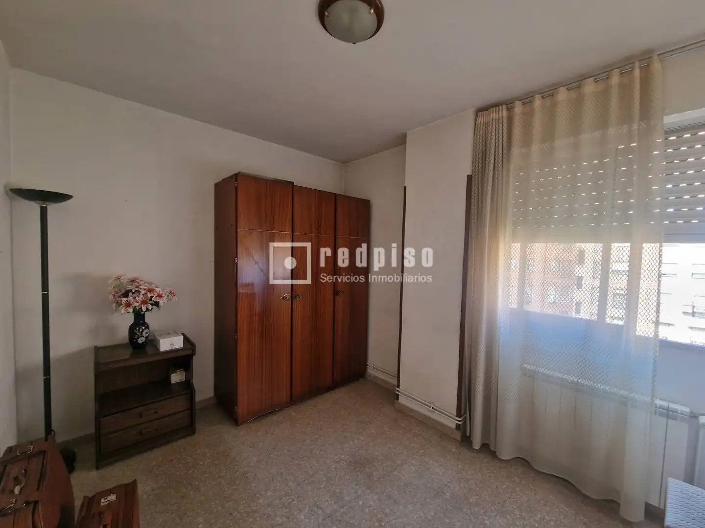 Habitación de Piso en venta en Madrid con Calefacción, Terraza y Trastero