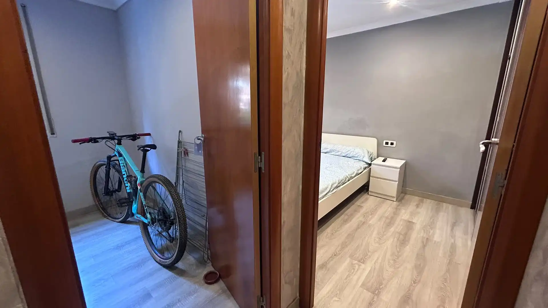 Schlafzimmer von Wohnung zum Verkauf in Sant Boi de Llobregat mit Balkon