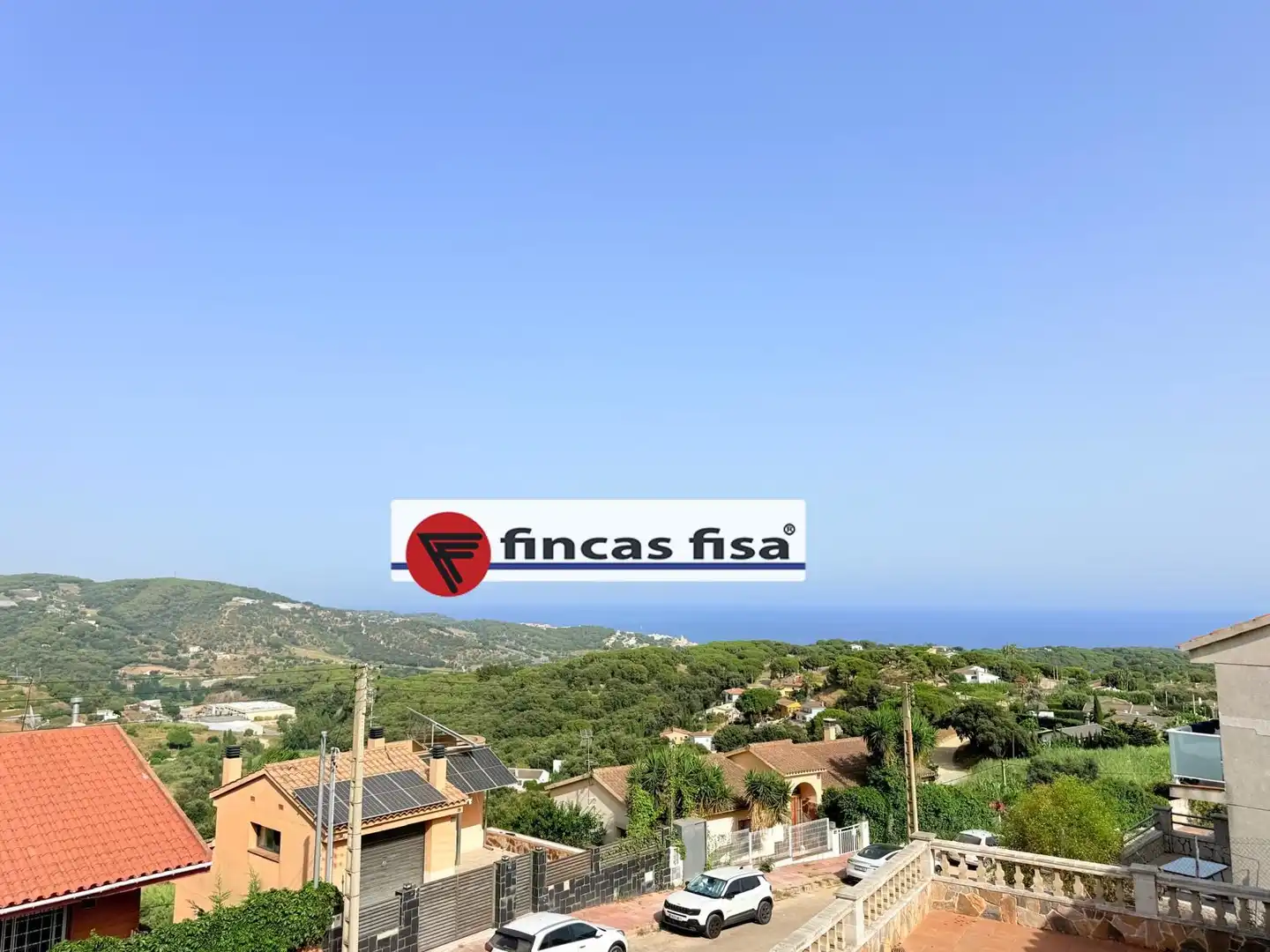 Maison mitoyenne avec jardin à vendre à Sant Cebrià de Vallalta