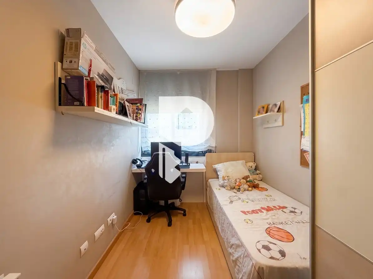 Habitación de Piso en venta en Sant Vicenç Dels Horts con Aire acondicionado, Calefacción y Parquet