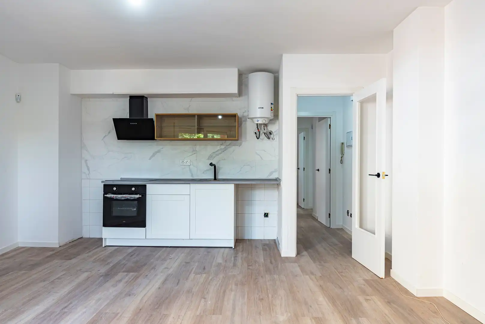 Küche von Wohnung zum Verkauf in Mataró mit Parkett, Terrasse und Balkon