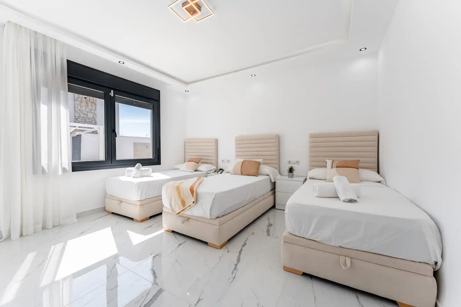 Casa con piscina en venta en Calle Libra 42, imagen 22