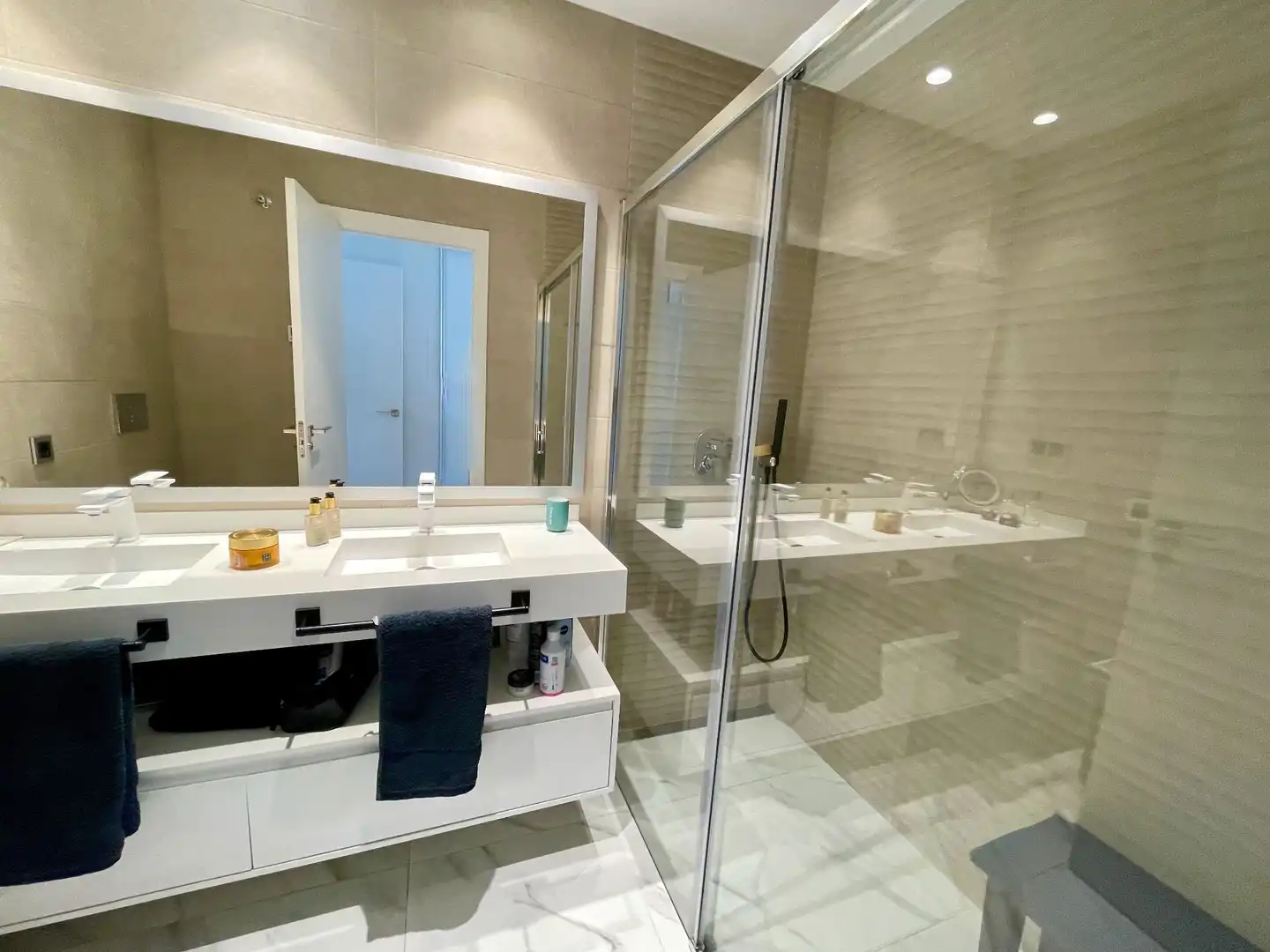 Apartment with pool for sale in Playa de Poniente, imagen 12